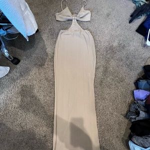 Maxi cutout dress